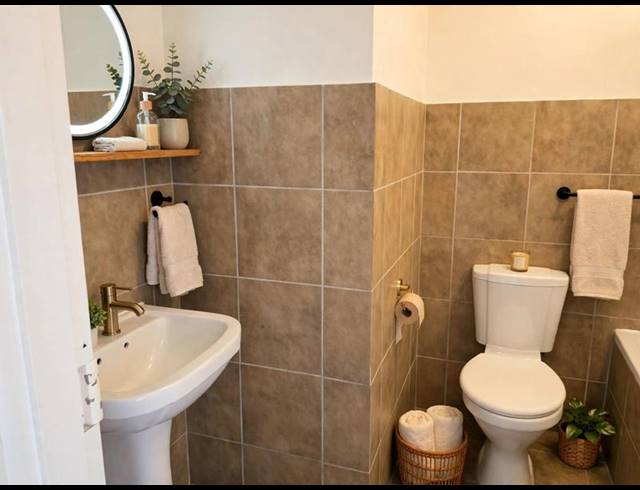 2 BEDROOM PROPERTY TO RENT IN UITZICHT